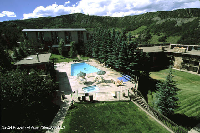 300 Carriage Way, 105