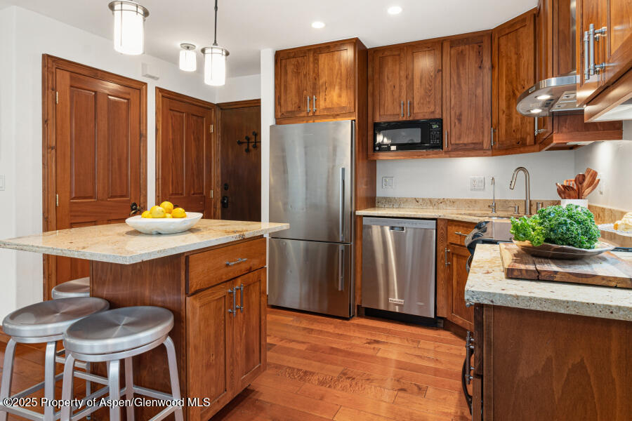 725 E Main Street 309