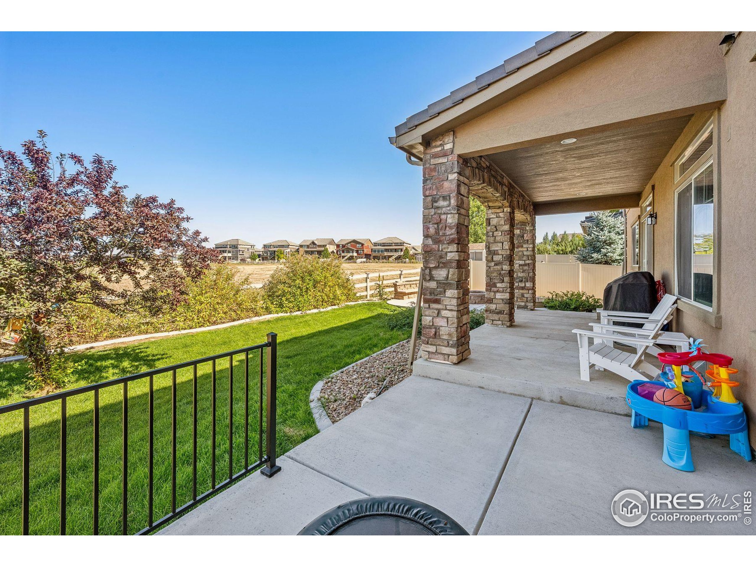 775 Longs Peak Dr