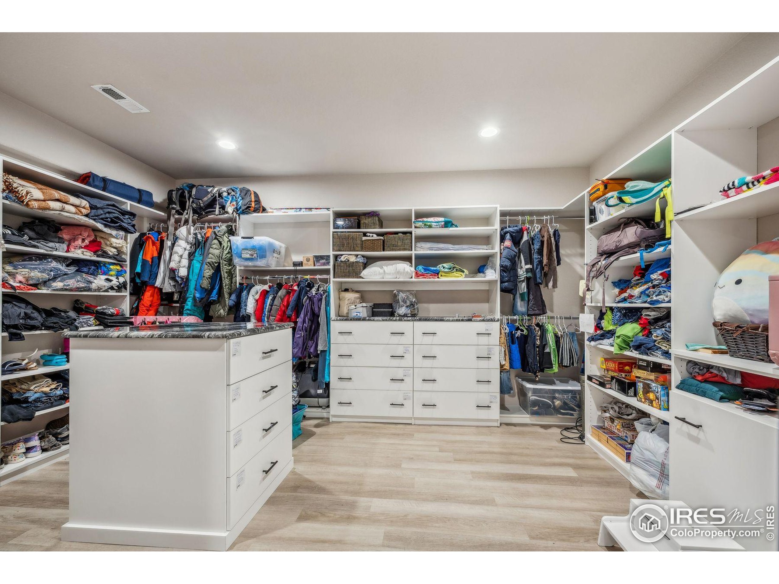 775 Longs Peak Dr