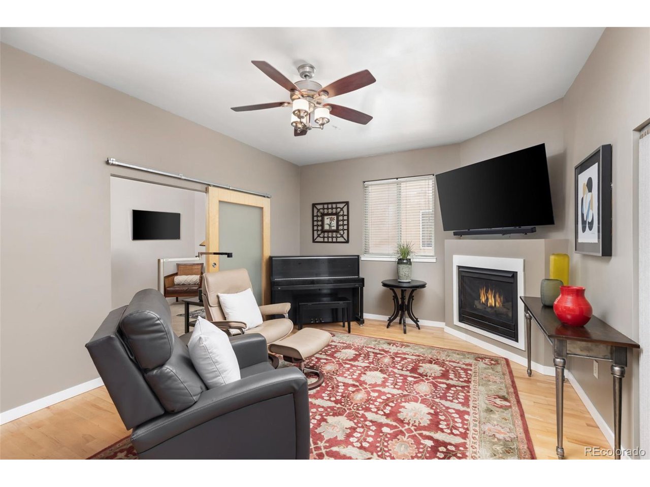 1057 W Century Dr 114