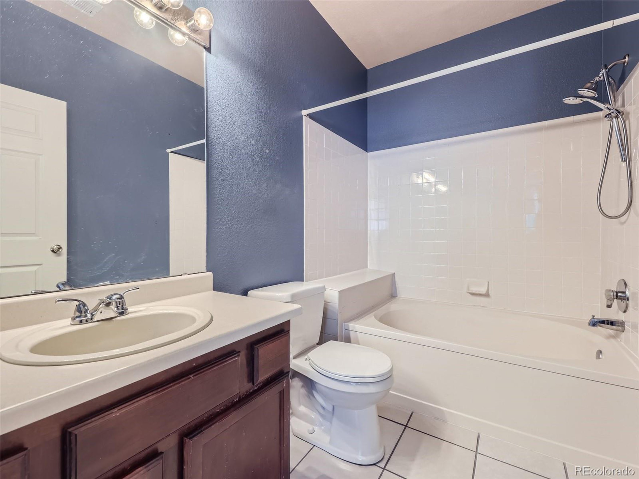 11081 Huron St 11081-1004