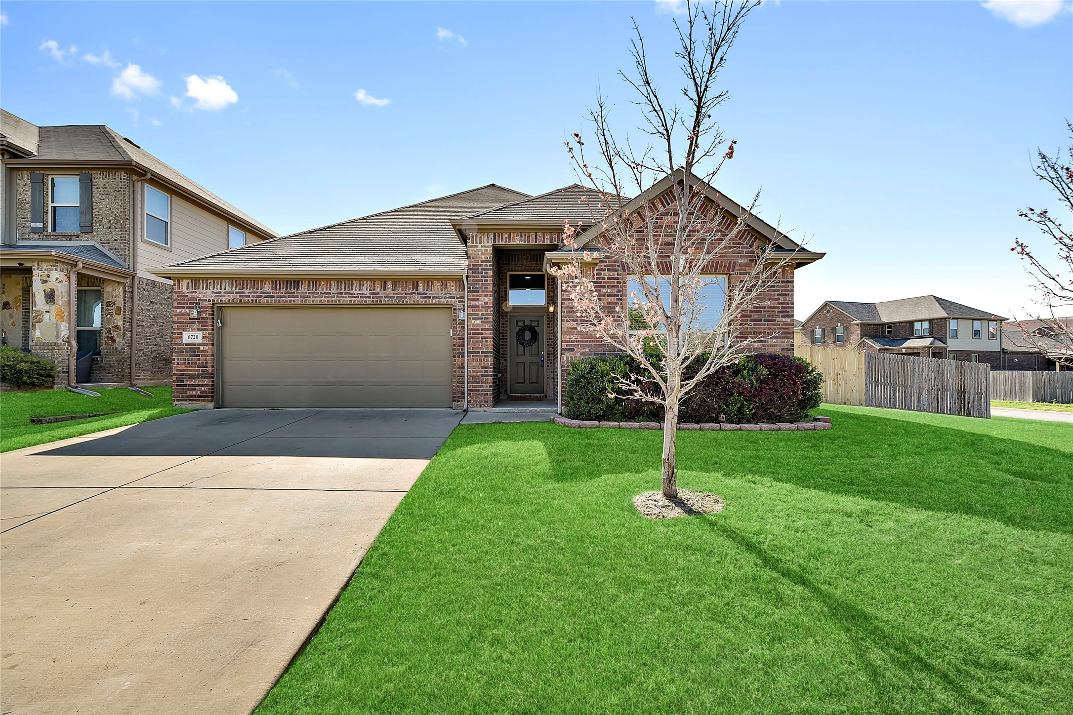8720 Maple Ridge Trail