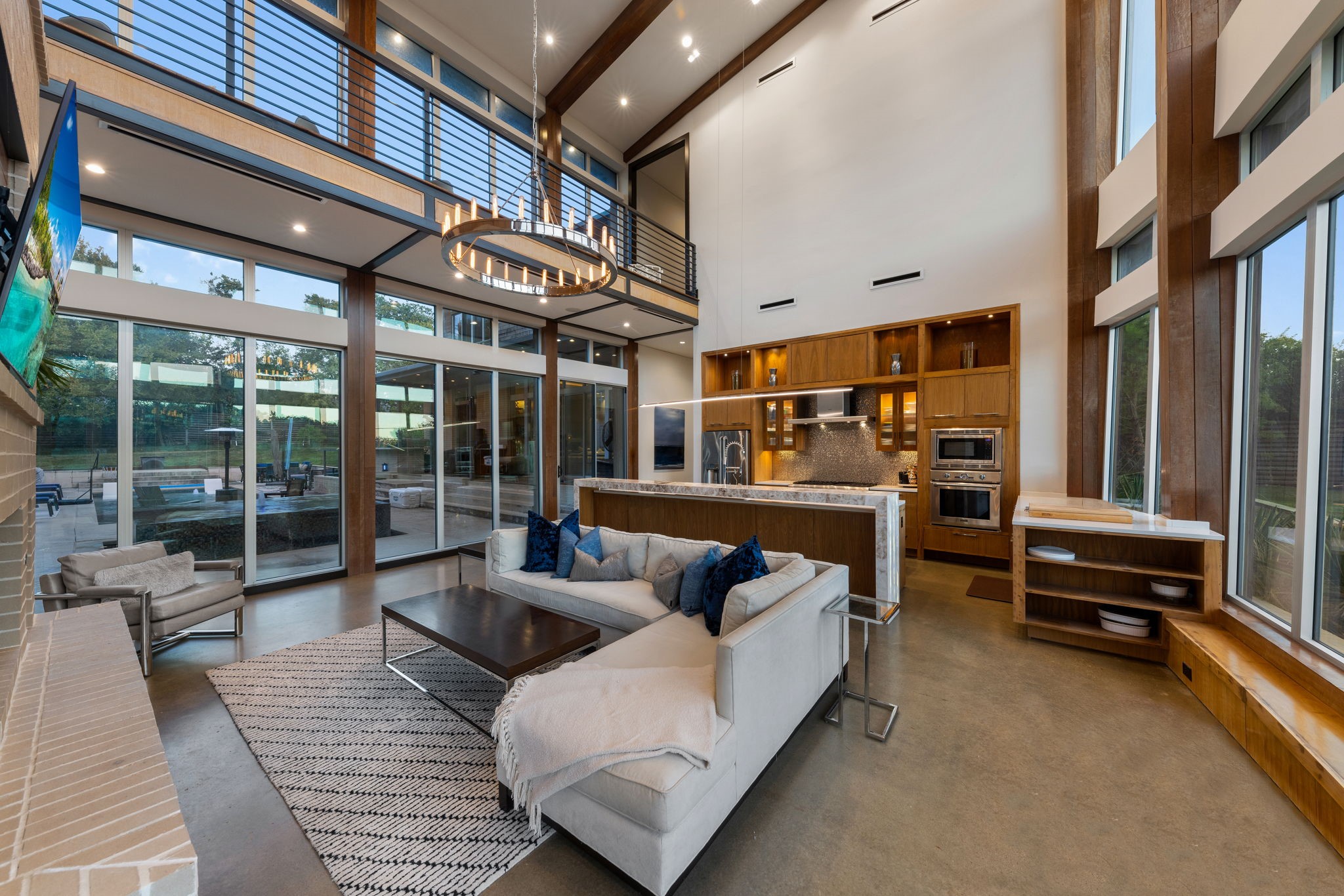 10150 Marsh Lane
