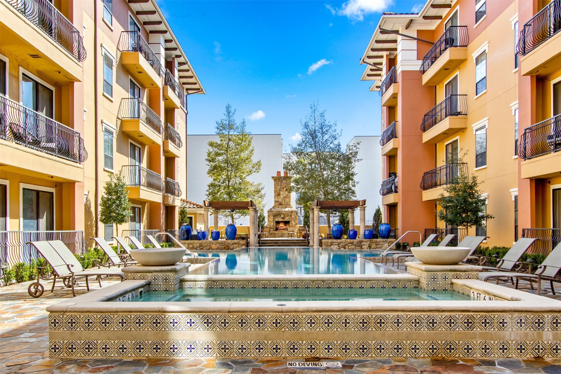 8616 Turtle Creek Boulevard 218