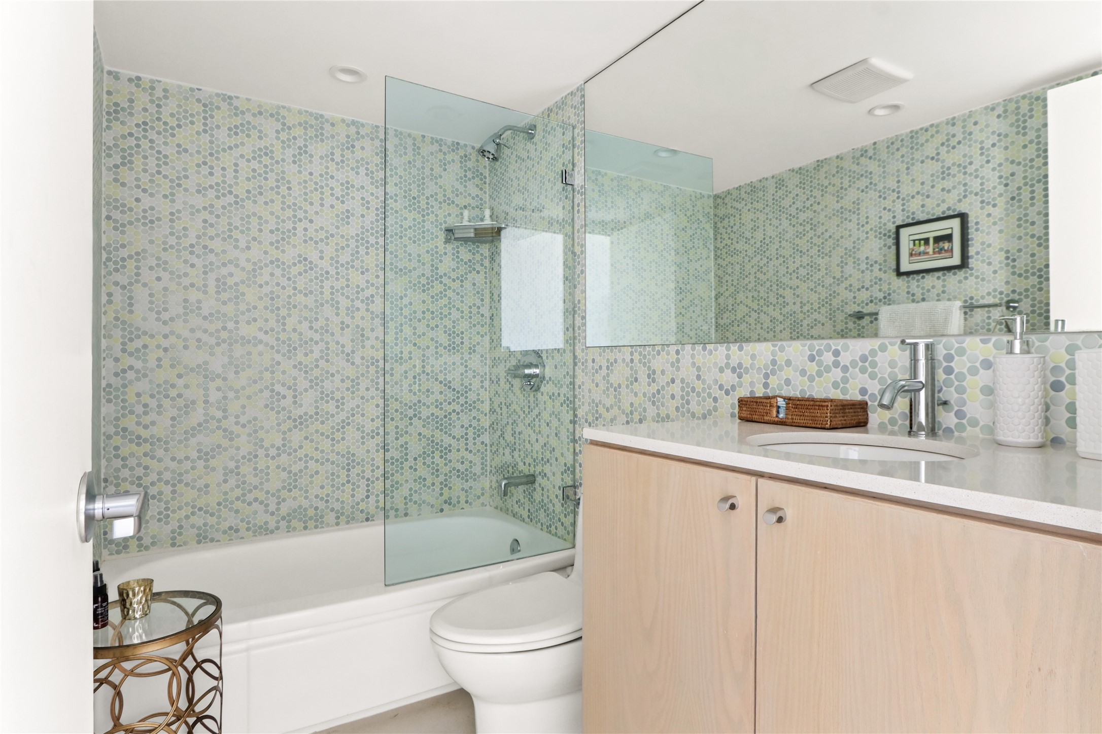 3701 Turtle Creek Boulevard 8J