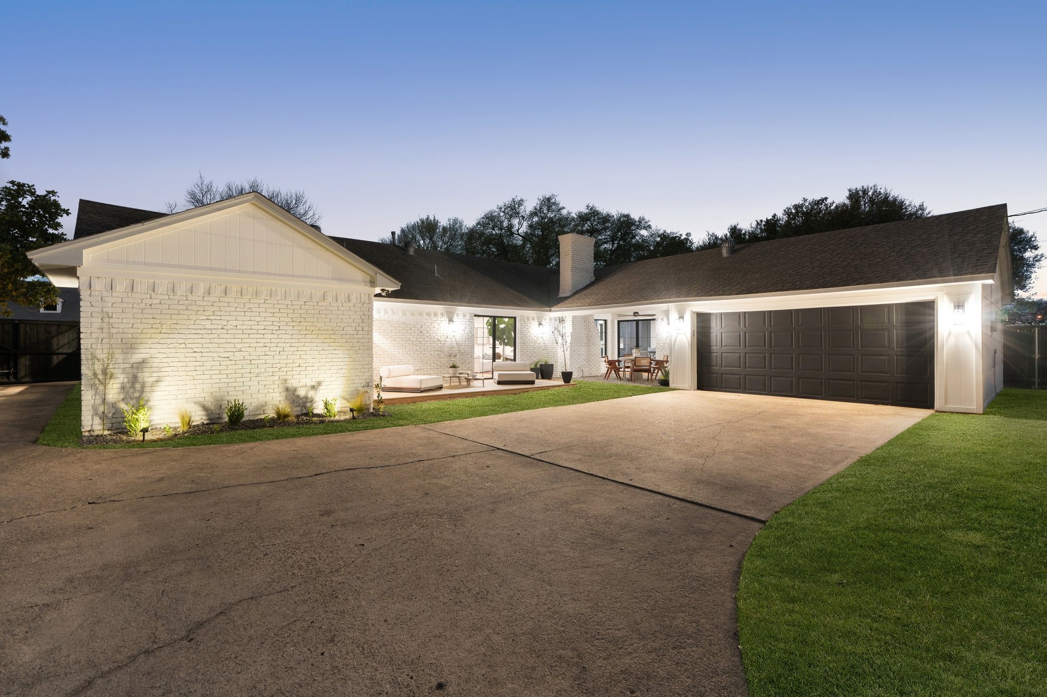 3235 Princess Lane