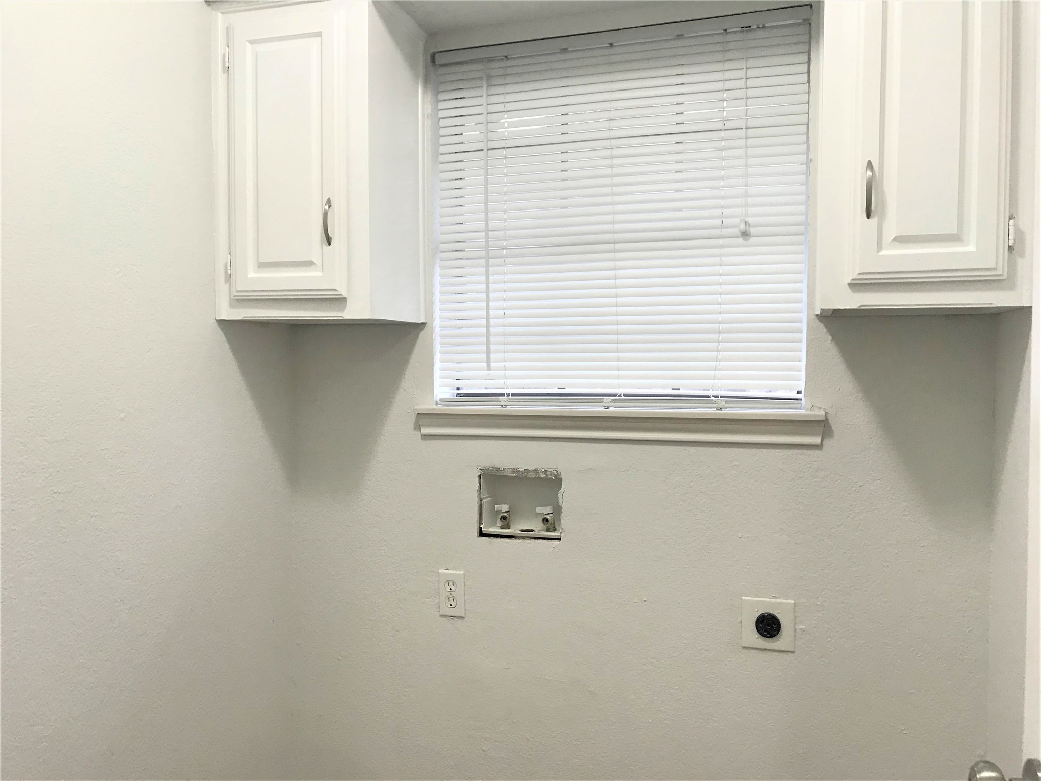 1613 Jasmine Lane