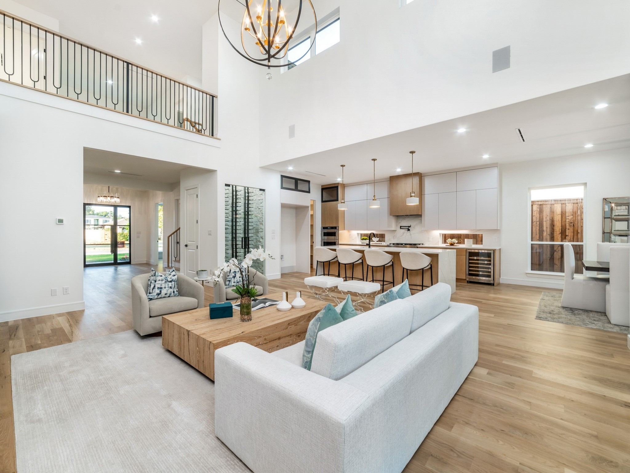 3752 Bolivar Drive