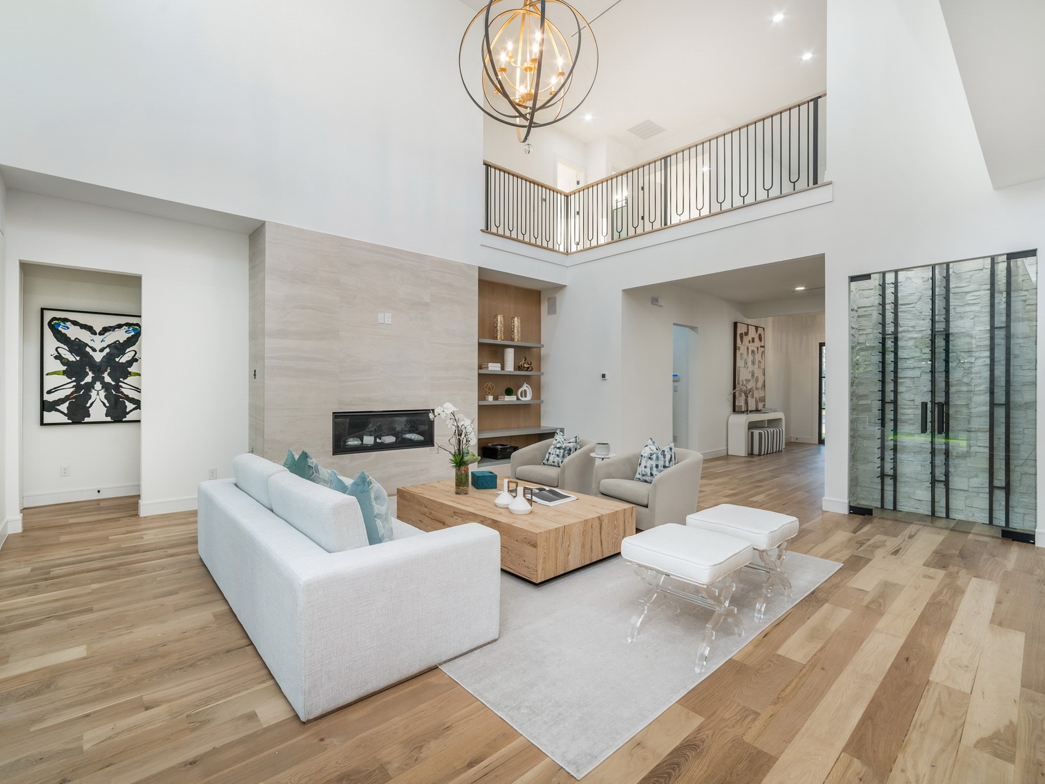 3752 Bolivar Drive