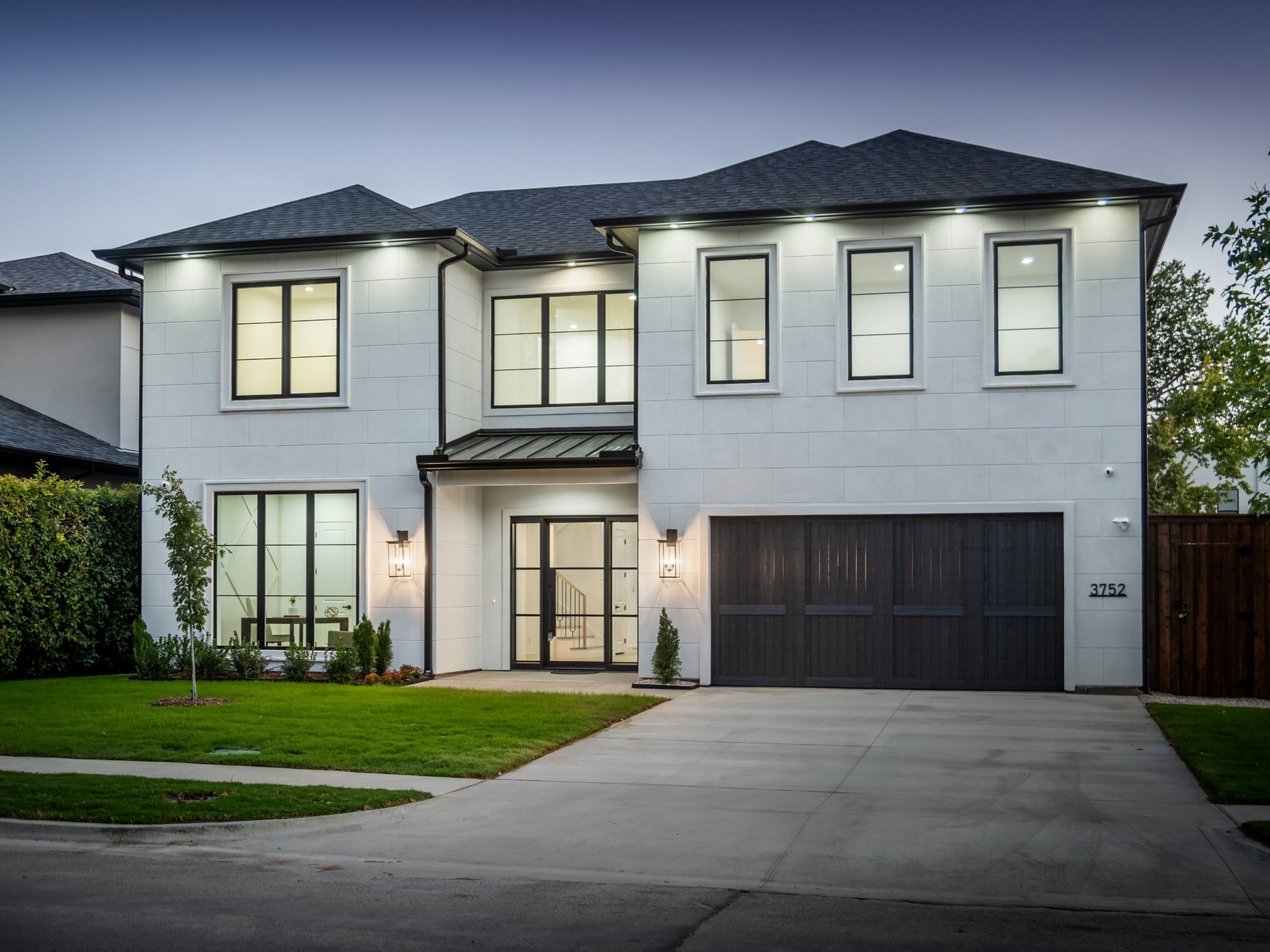 3752 Bolivar Drive