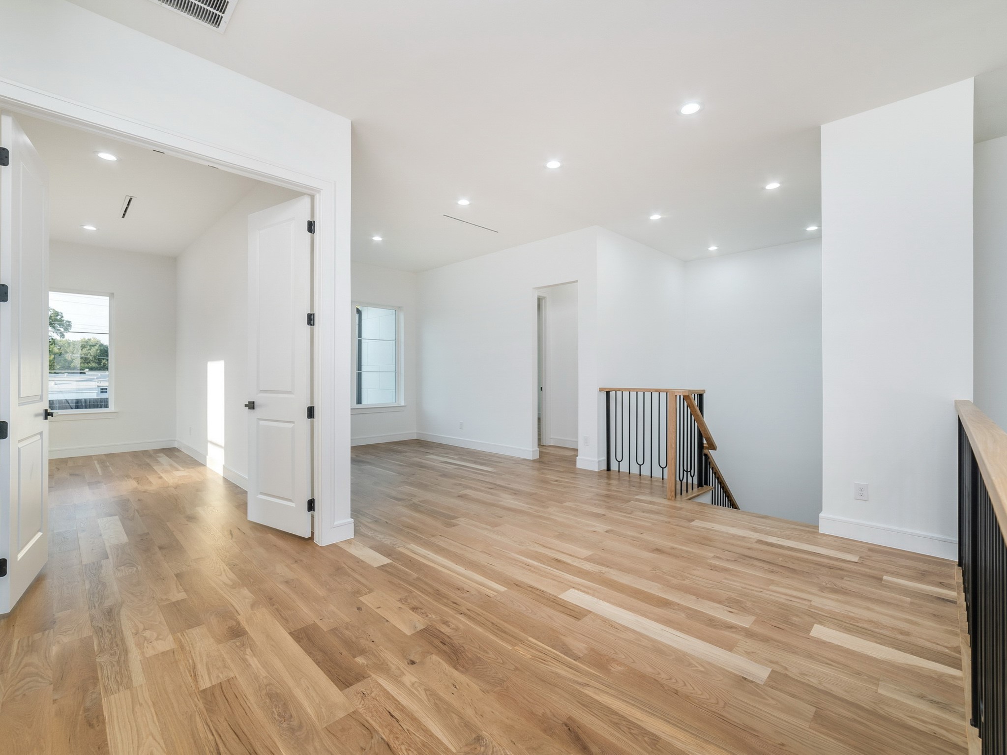 3752 Bolivar Drive