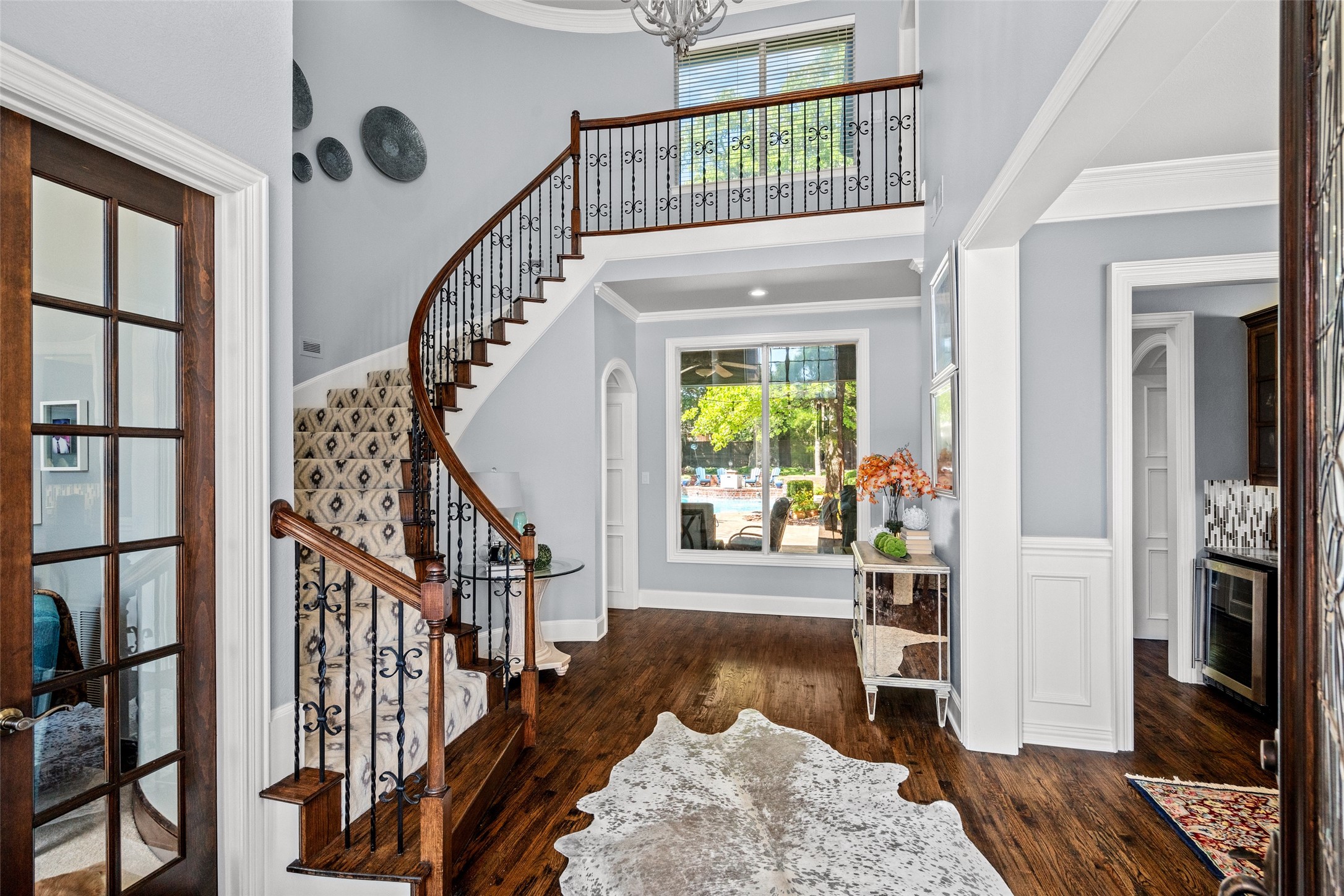 903 Crescent Drive