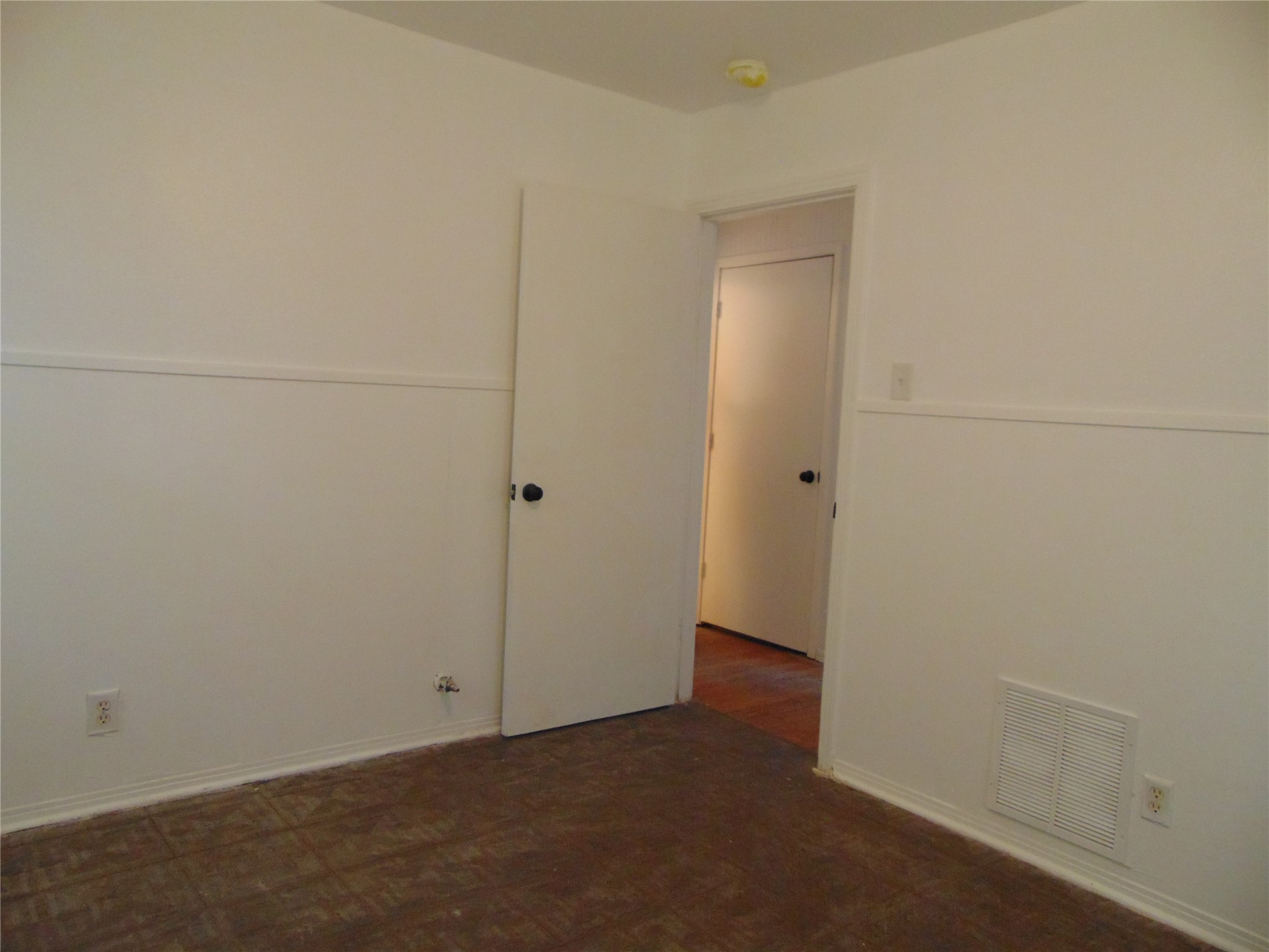 738 Oak Drive