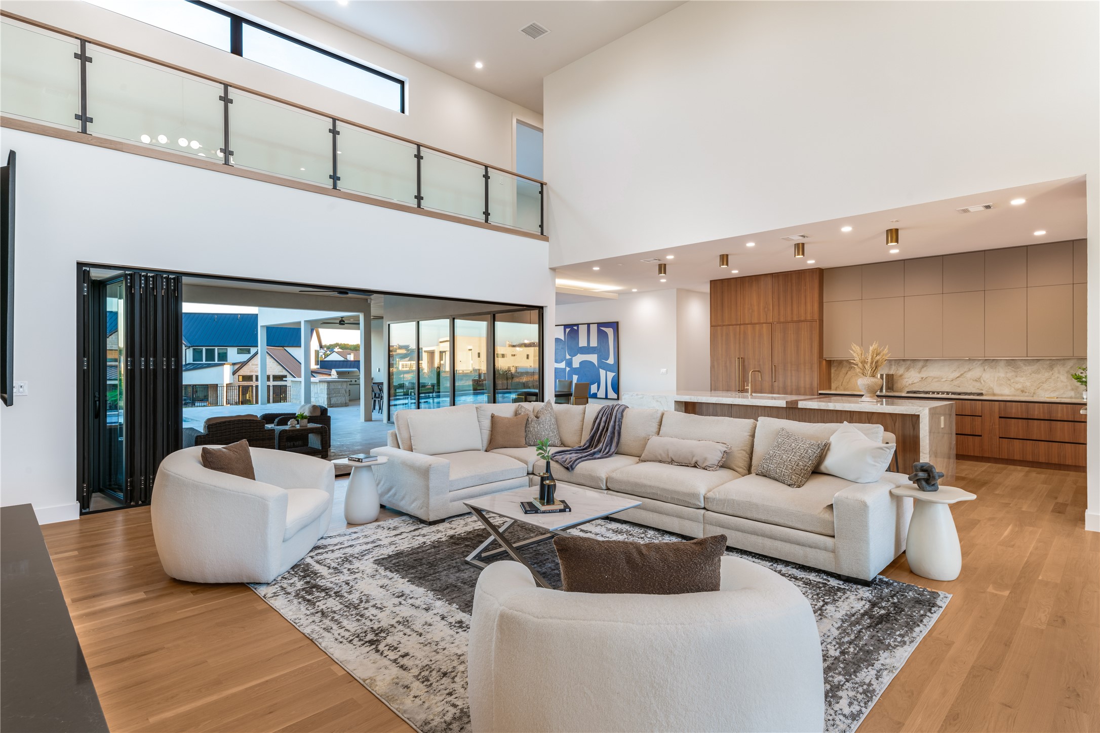 316 Longview Place