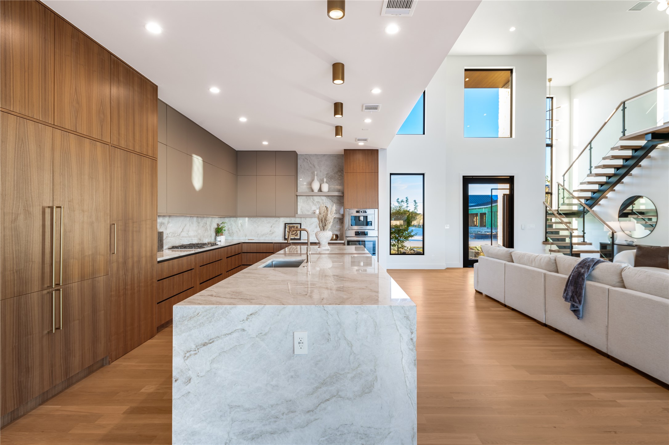 316 Longview Place