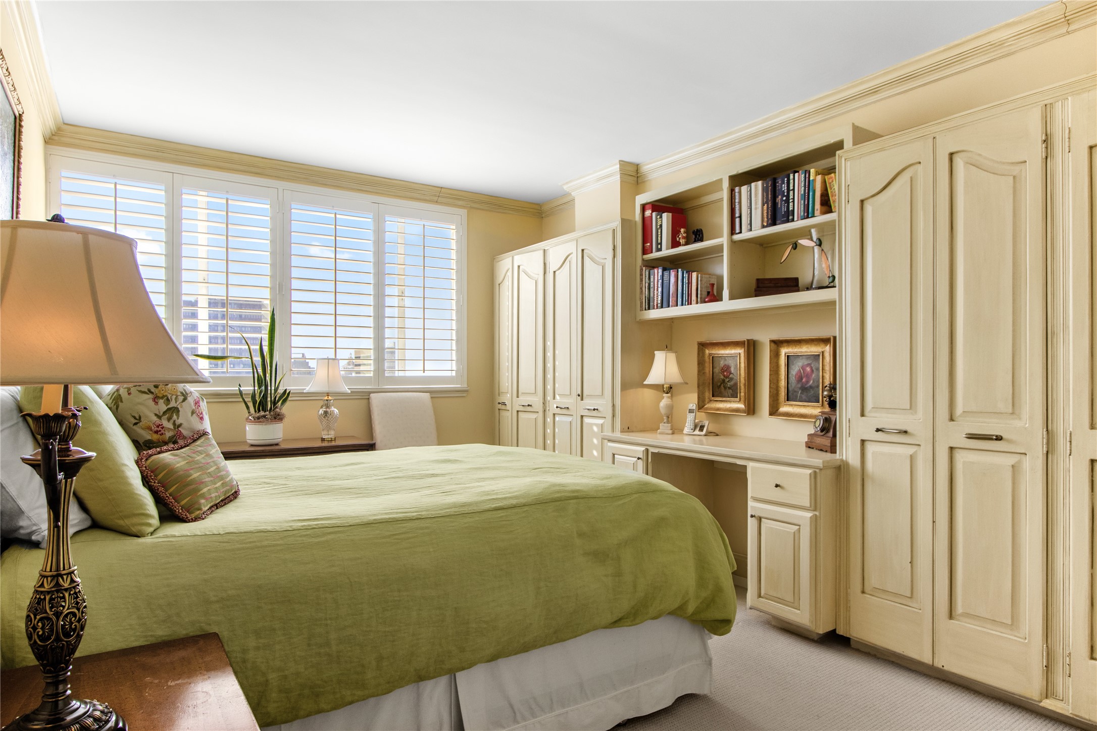3701 Turtle Creek Boulevard 8BF