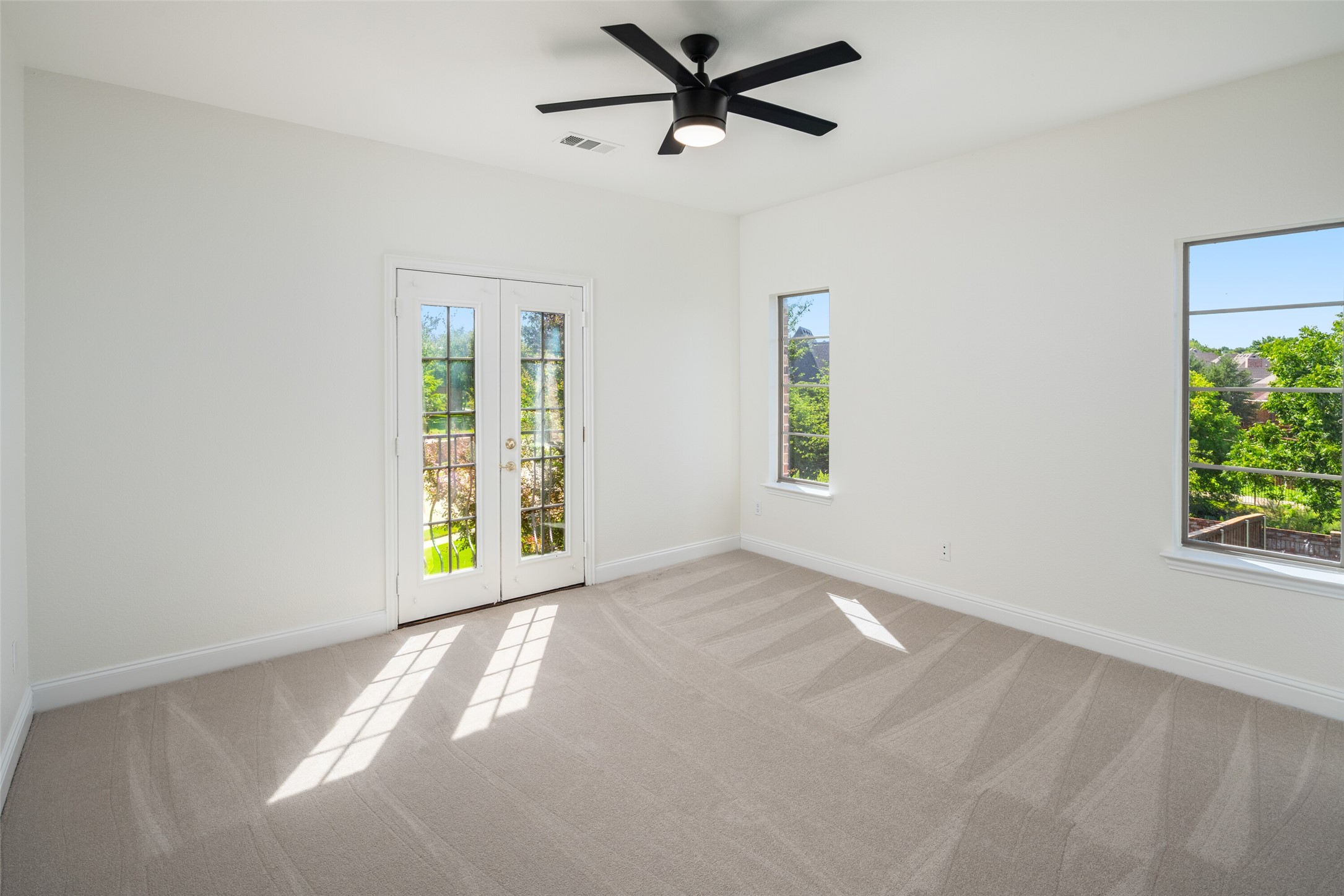3871 Venetian Way