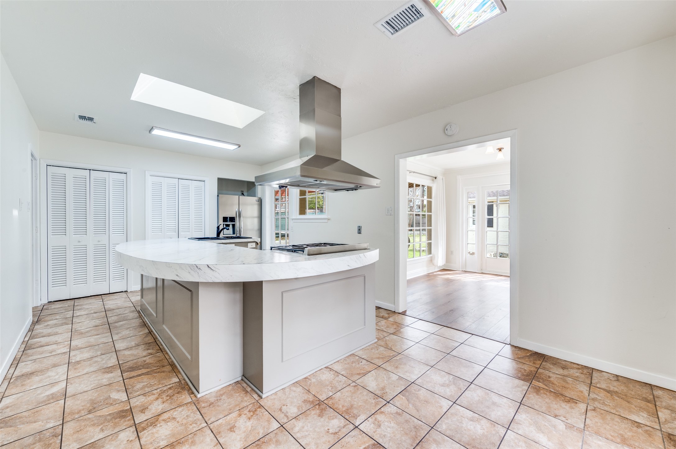 3337 Mockingbird Lane