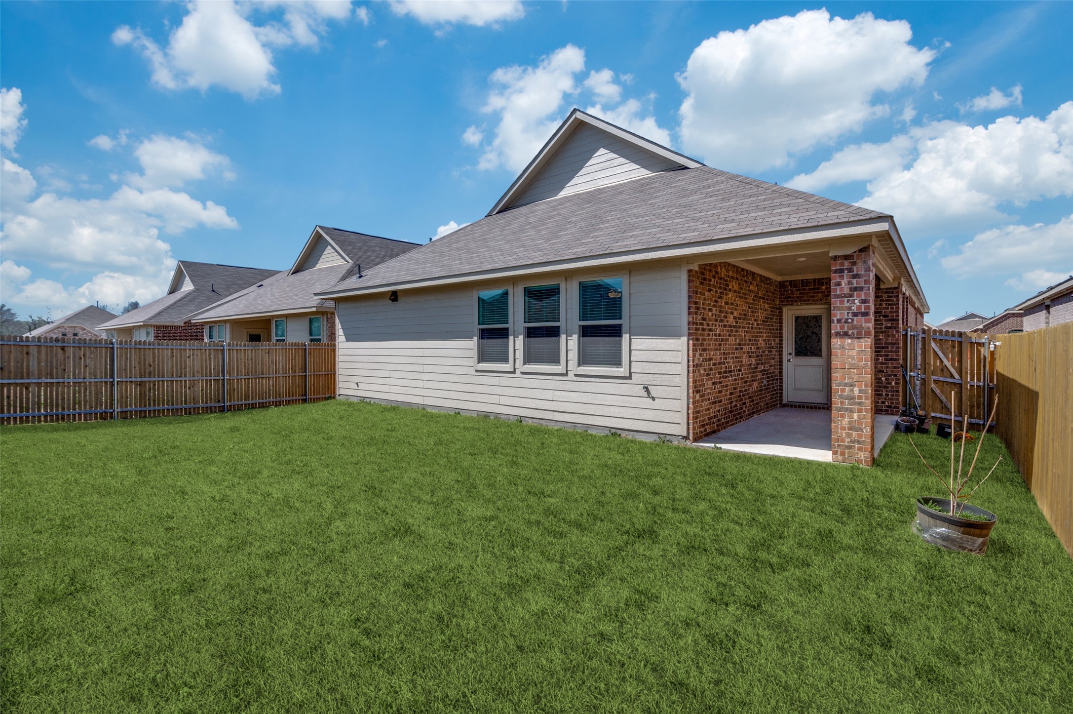 1443 Mesquite Lane