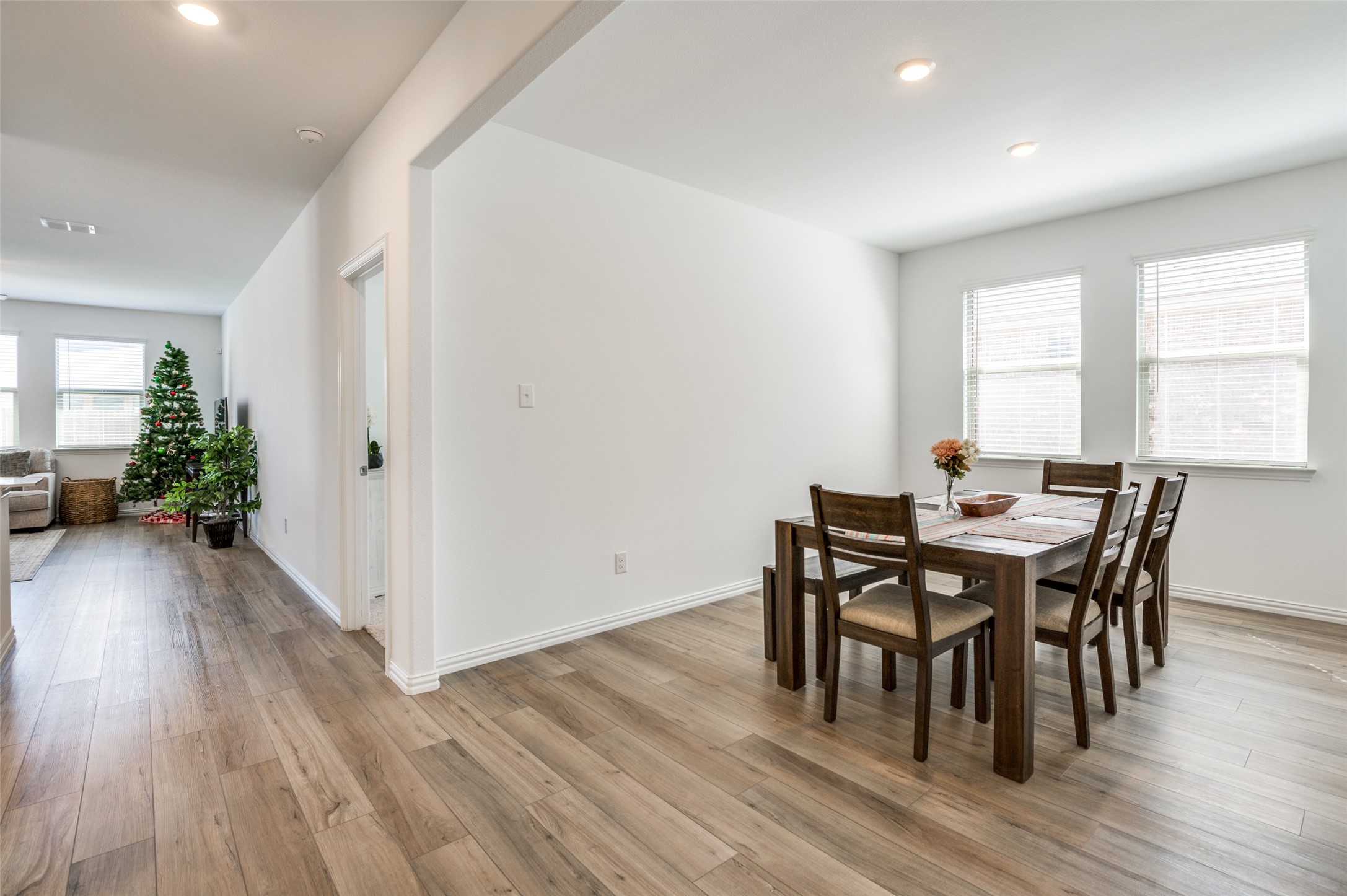 1443 Mesquite Lane