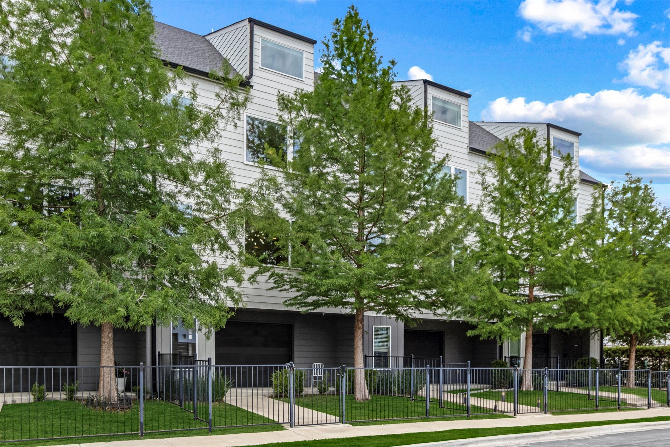 1430 Grigsby Avenue 103