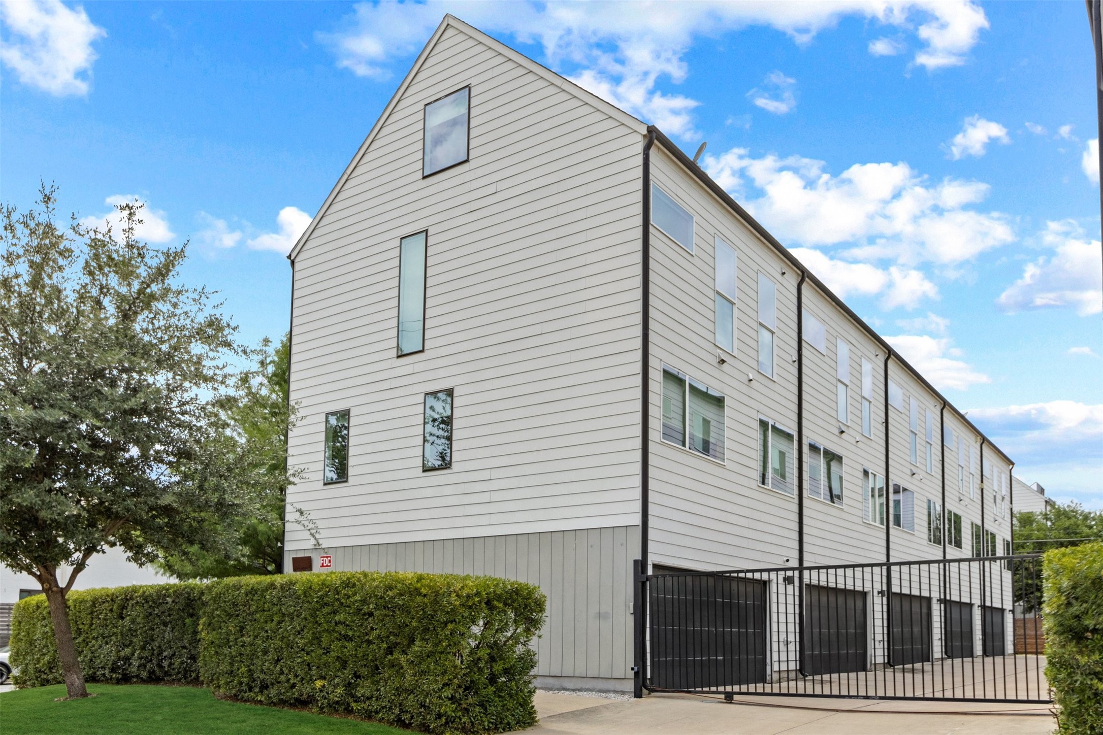 1430 Grigsby Avenue 103