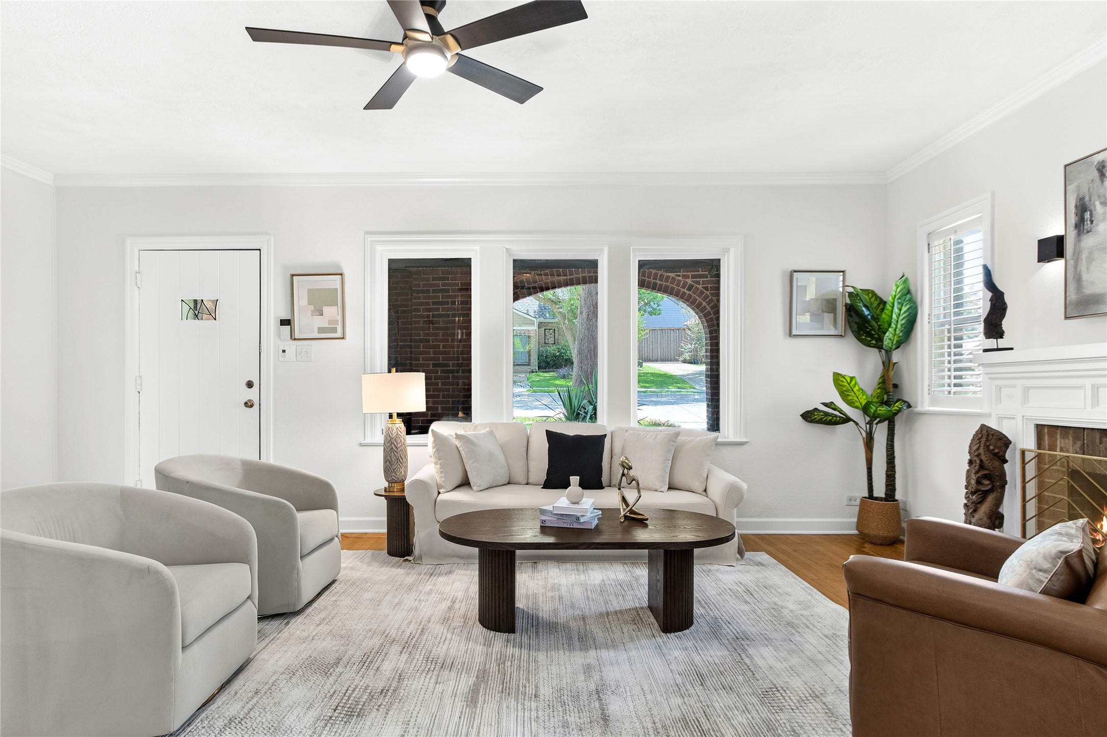 5222 Bradford Drive