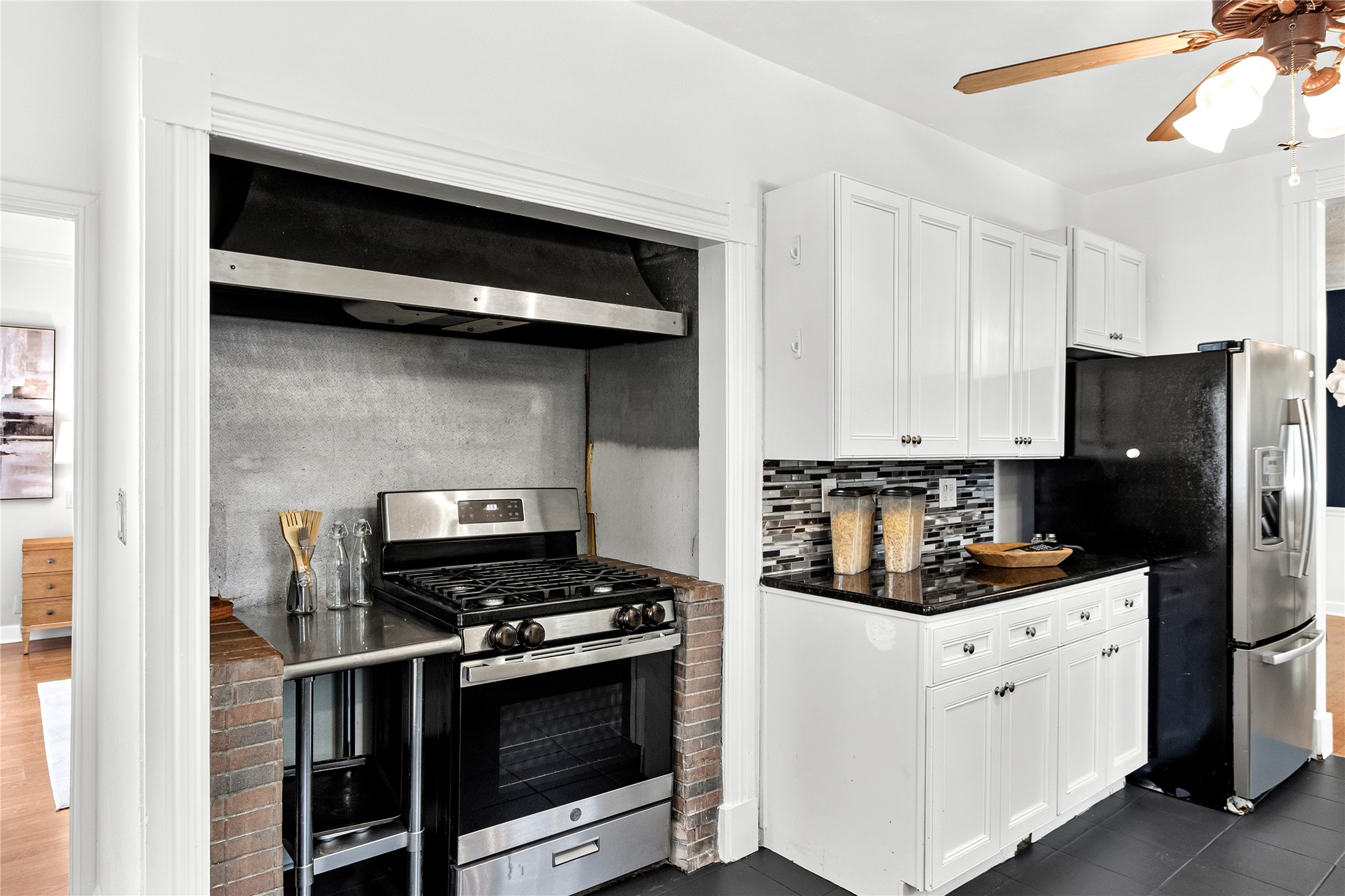 5222 Bradford Drive