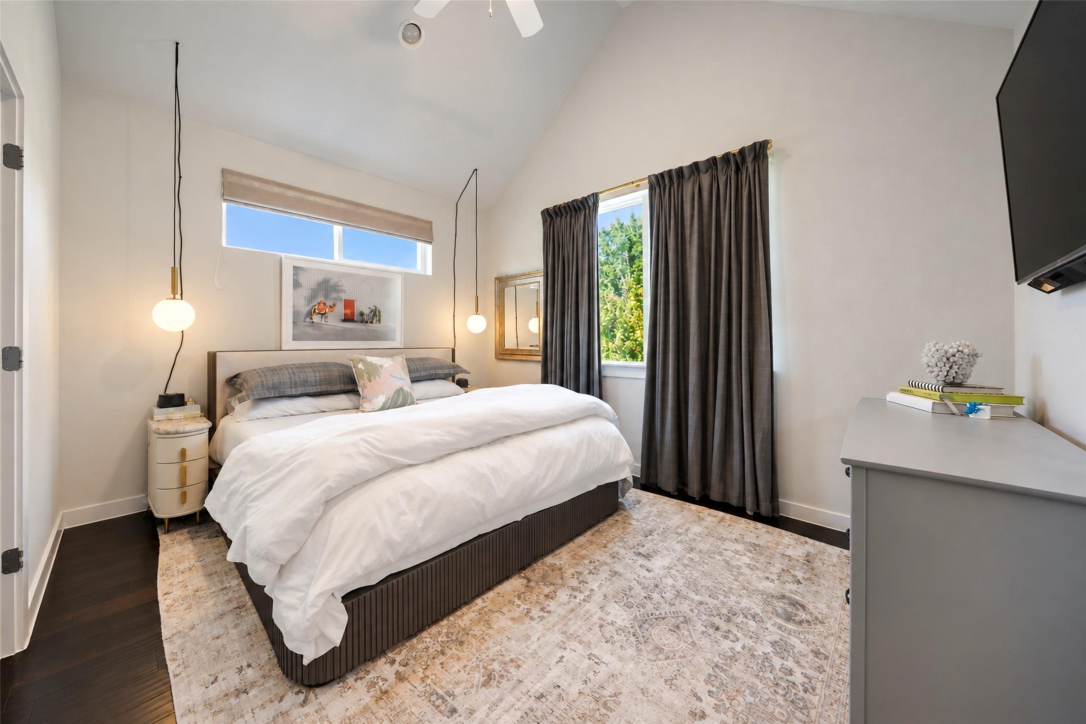 1269 Clifftop Lane