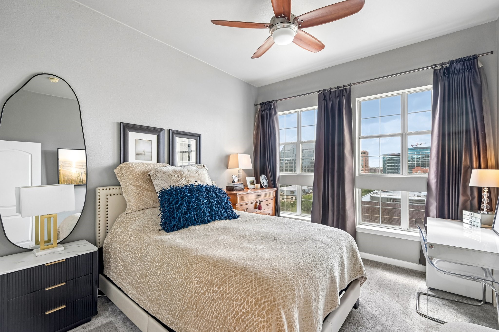 3225 Turtle Creek Boulevard 914