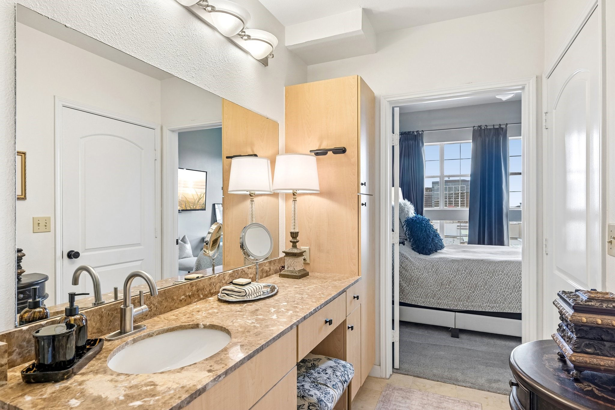 3225 Turtle Creek Boulevard 914