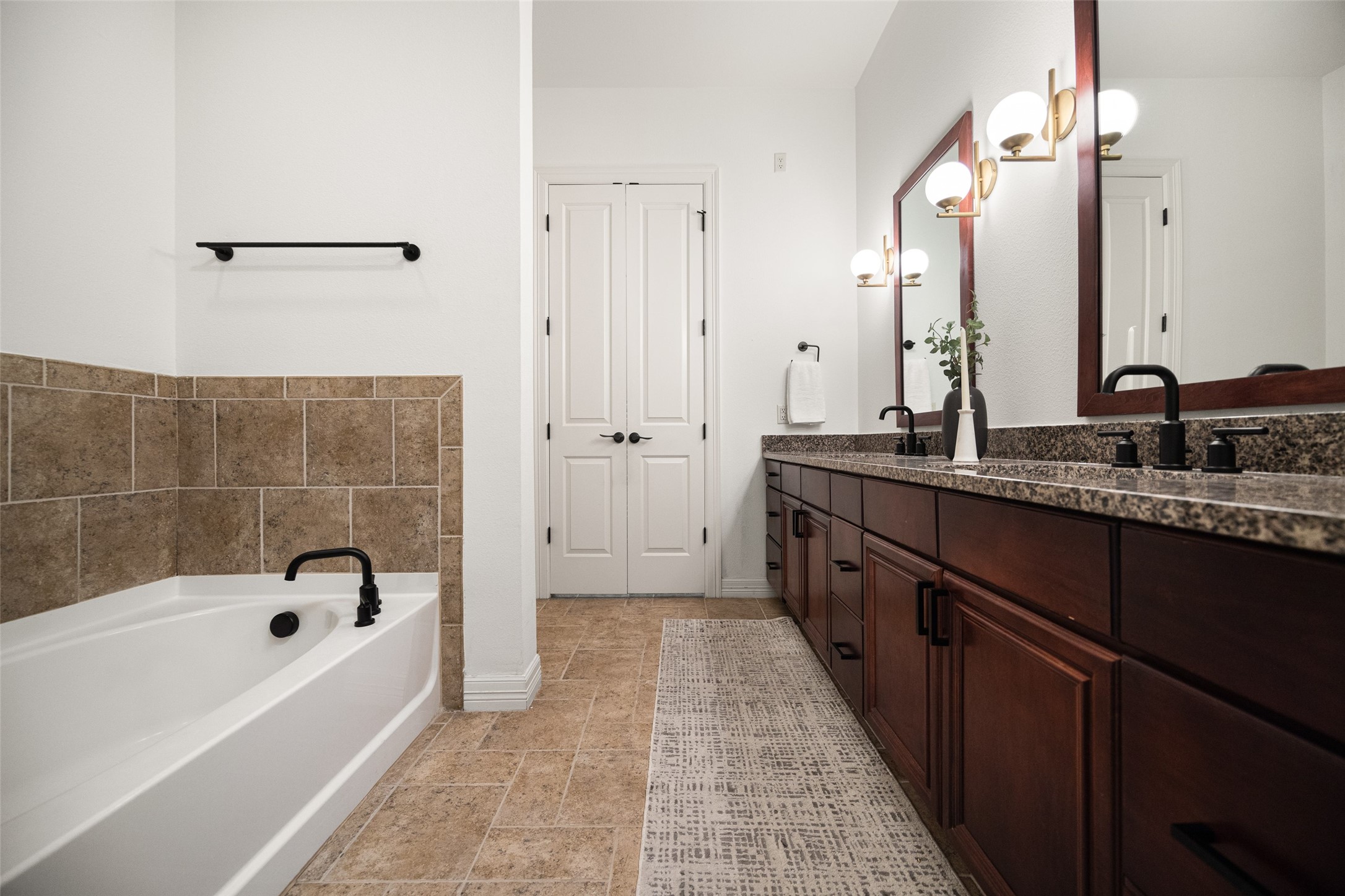 8616 Turtle Creek Boulevard 516
