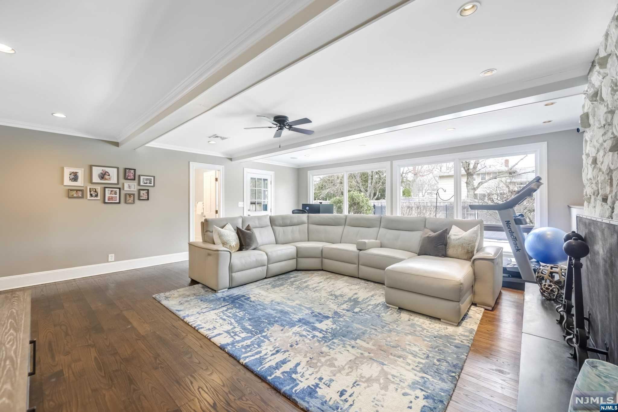 44 Ruckner Road