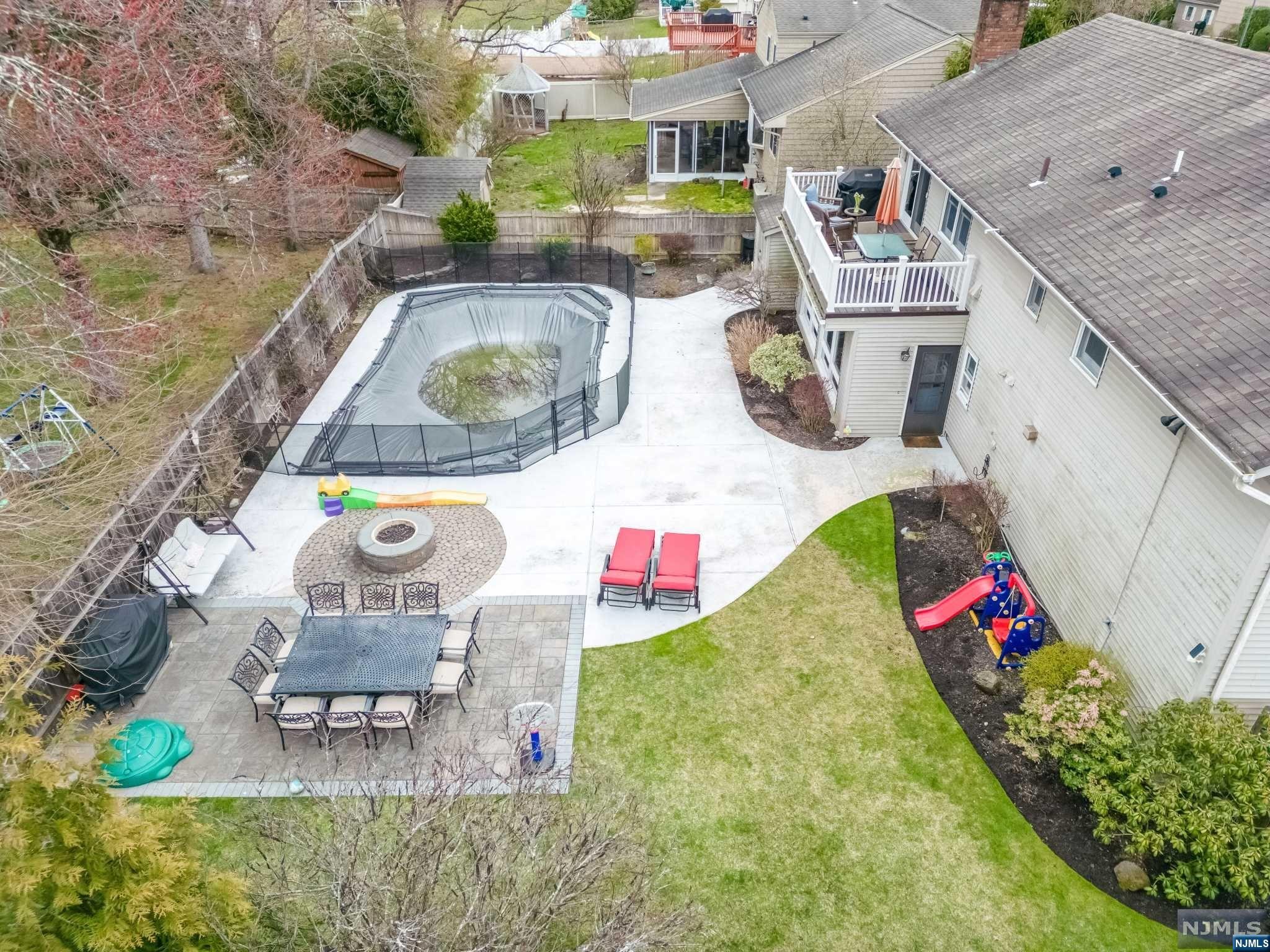 44 Ruckner Road