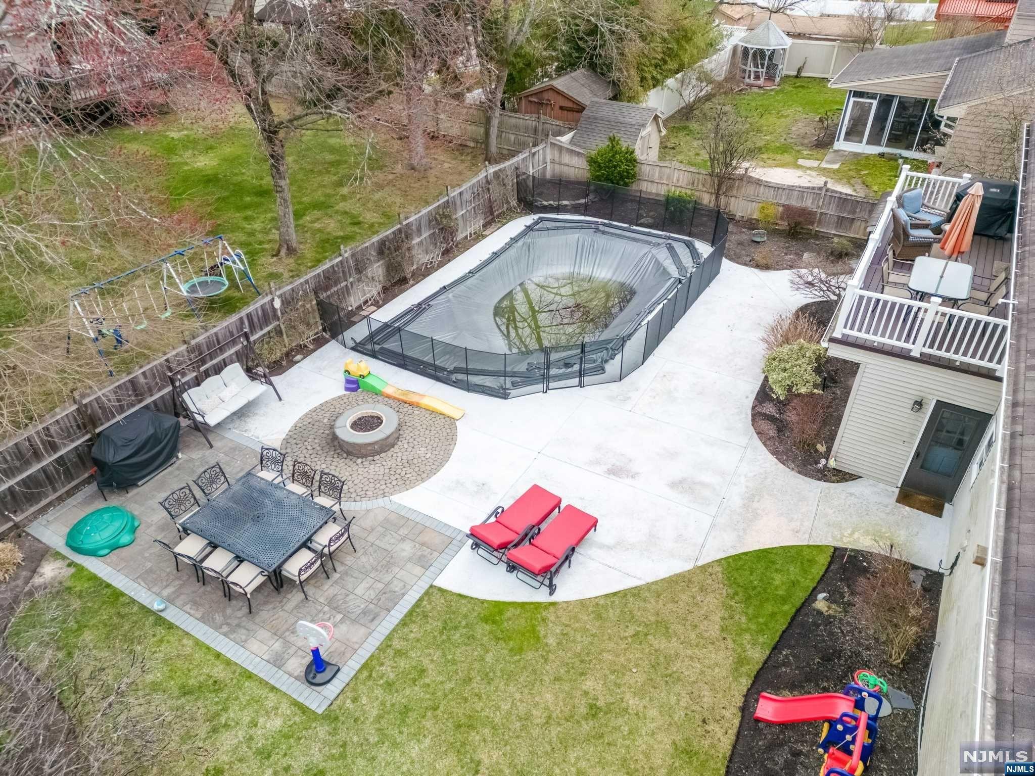 44 Ruckner Road
