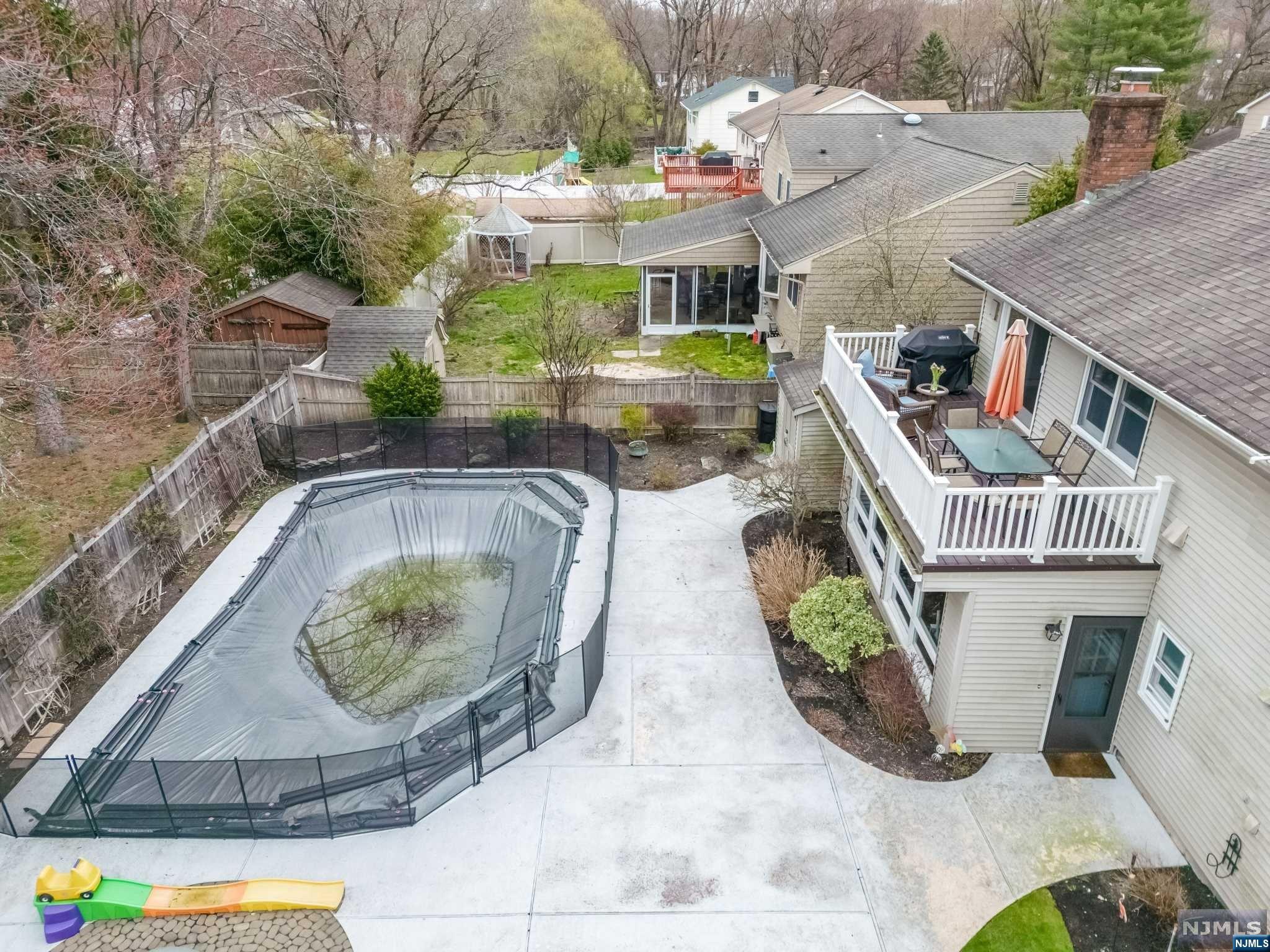 44 Ruckner Road