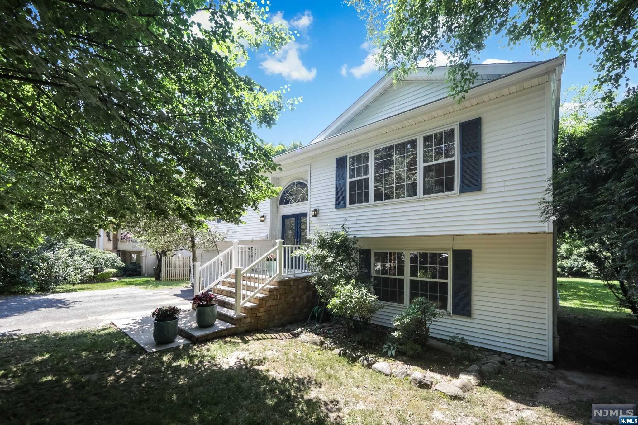 248 Oradell Avenue
