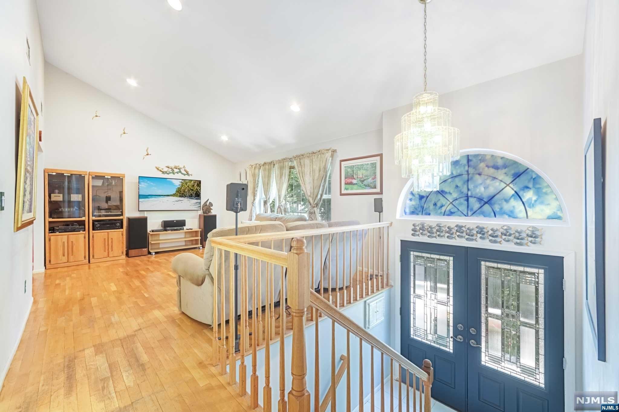 248 Oradell Avenue