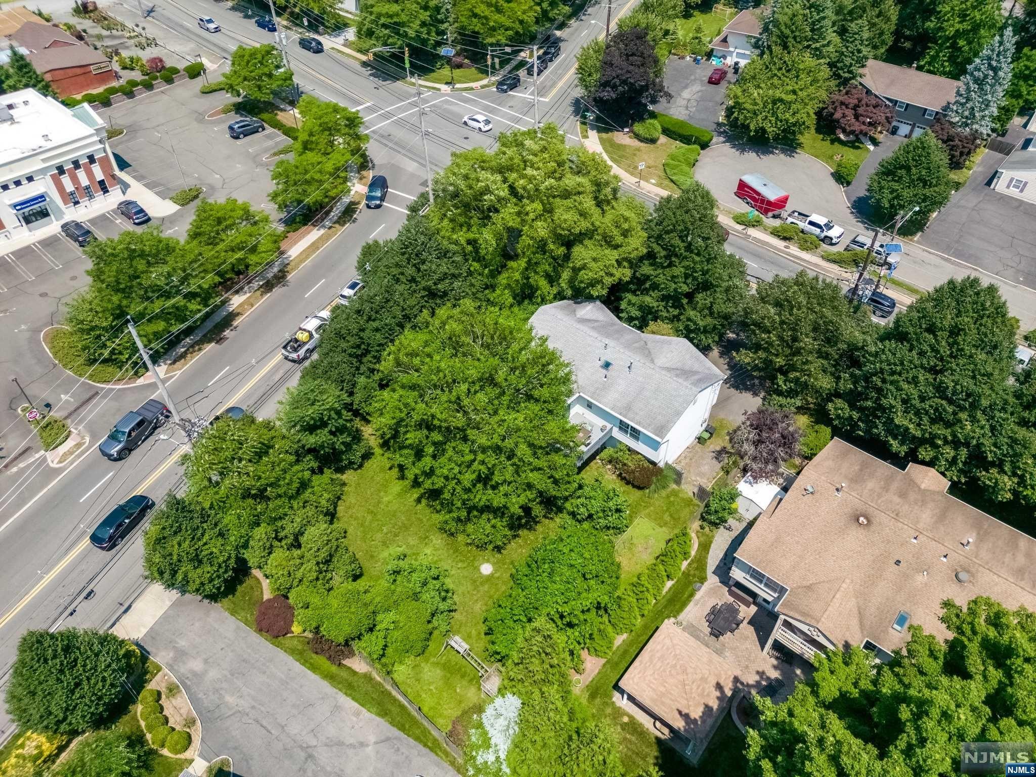 248 Oradell Avenue