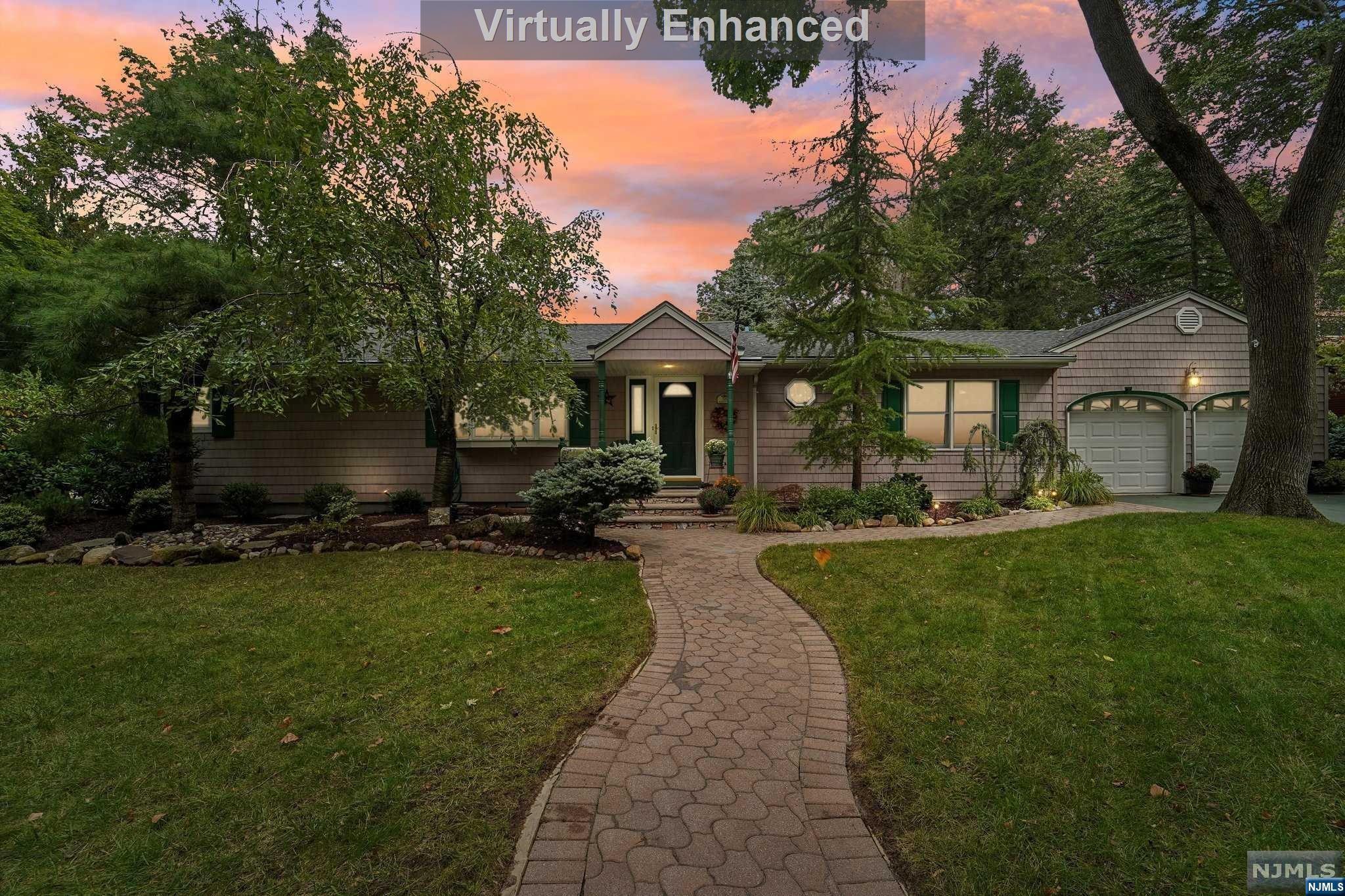 325 South Drive