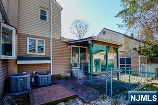 395 Hickory Avenue