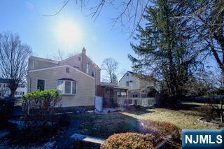 395 Hickory Avenue