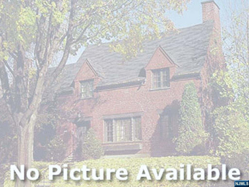 541 Forest Avenue