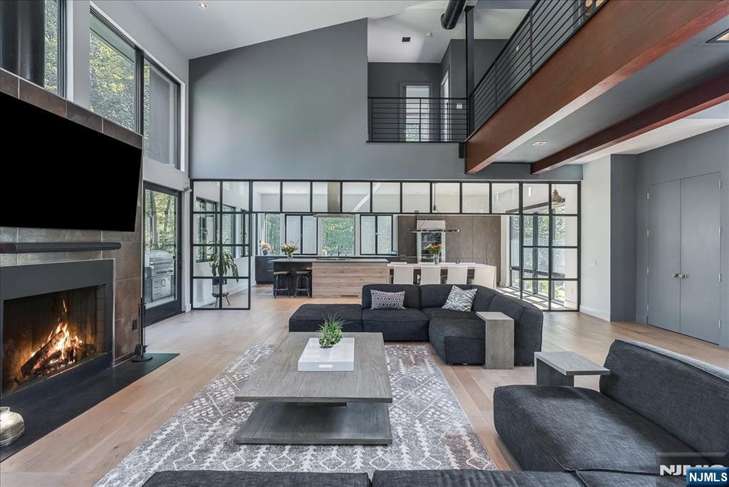 176 Edson Terrace