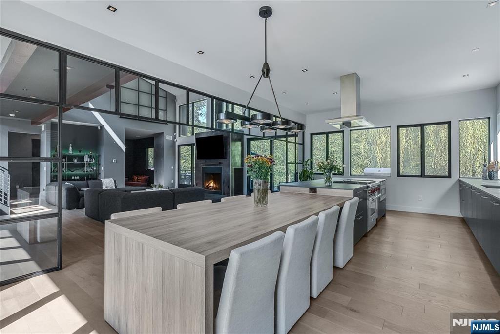 176 Edson Terrace