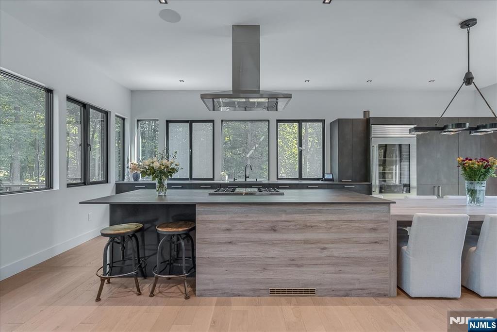 176 Edson Terrace