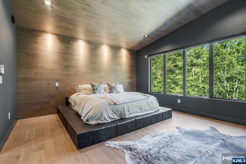 176 Edson Terrace