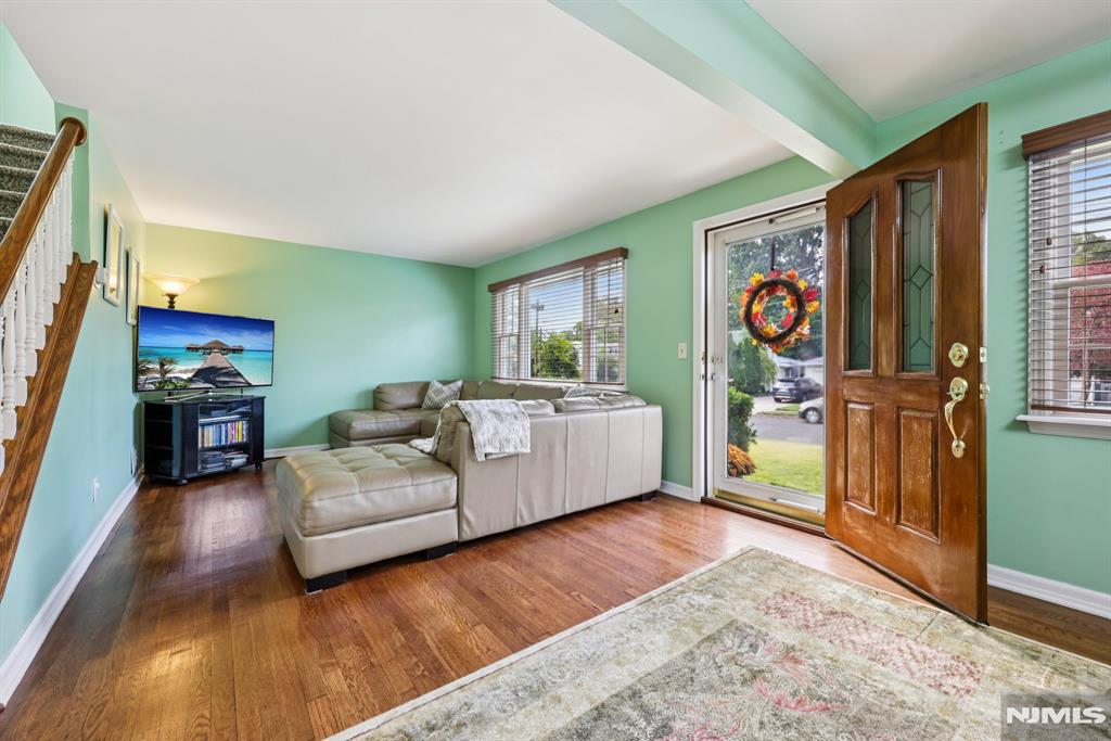 12-11 Scribner Road
