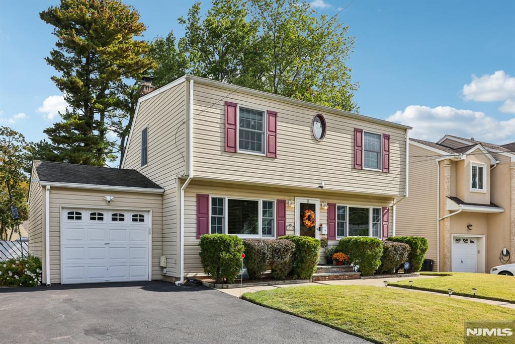 12-11 Scribner Road